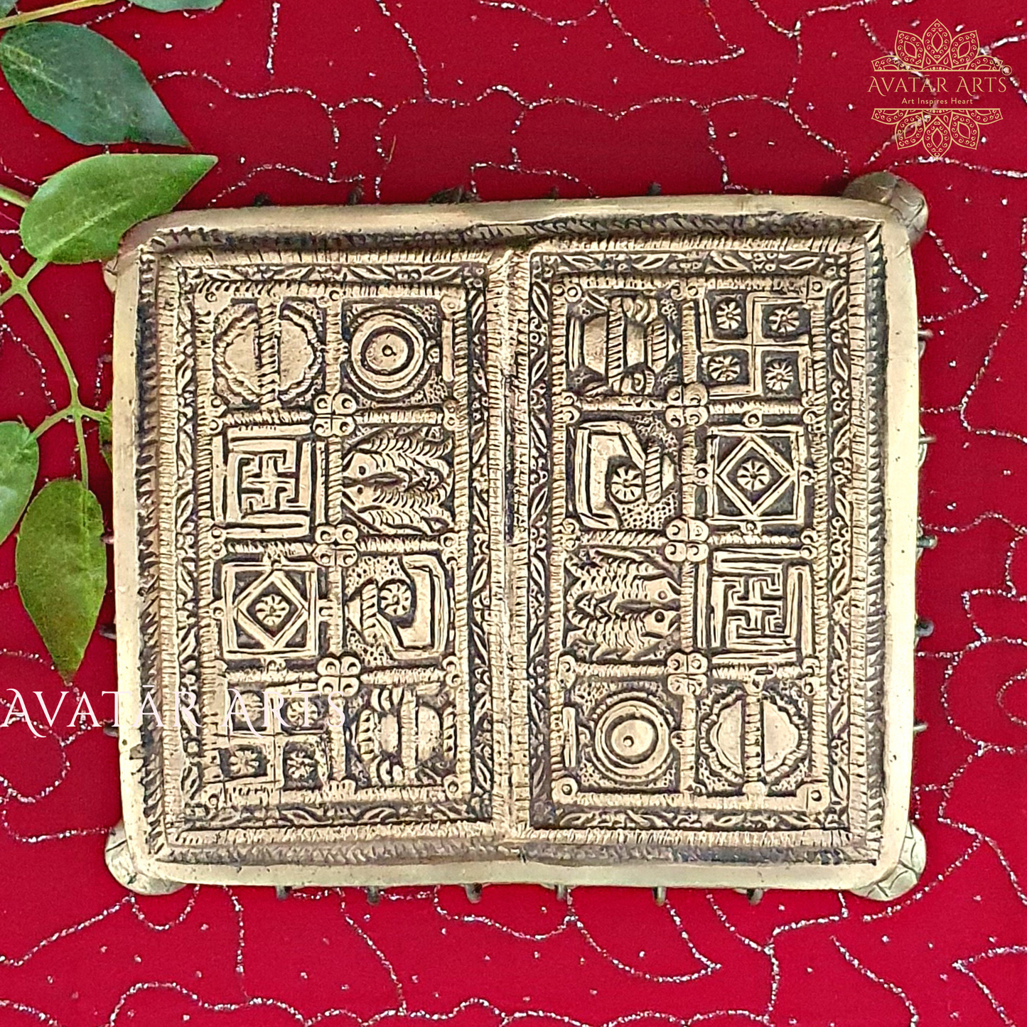 Chowki / Peeta In Brass