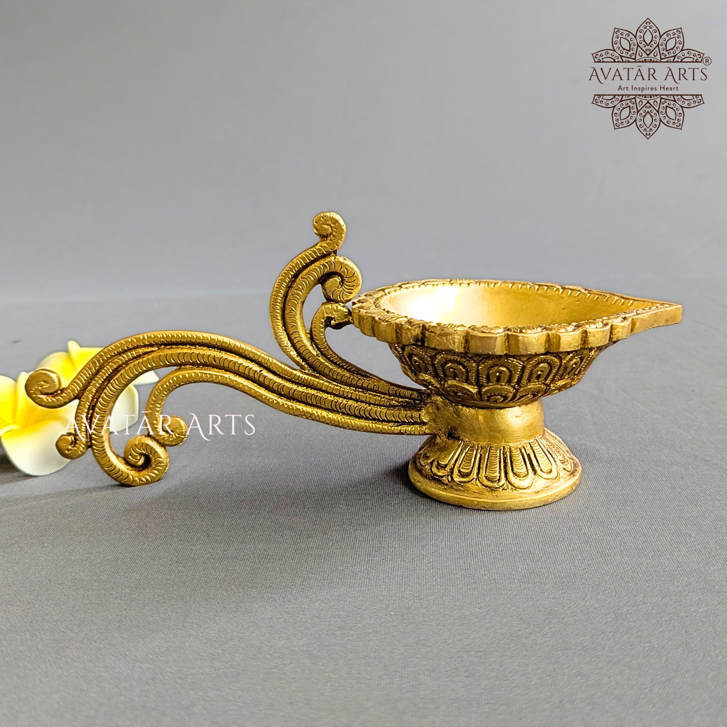 Brass Aarti Cum Lamp Showpiece