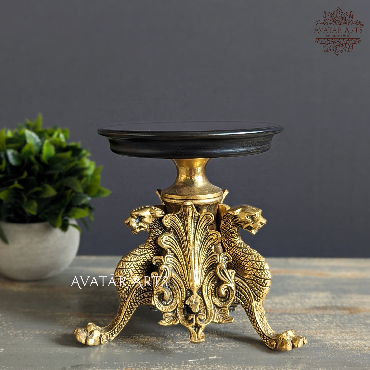 Decorative Pedestal / stand