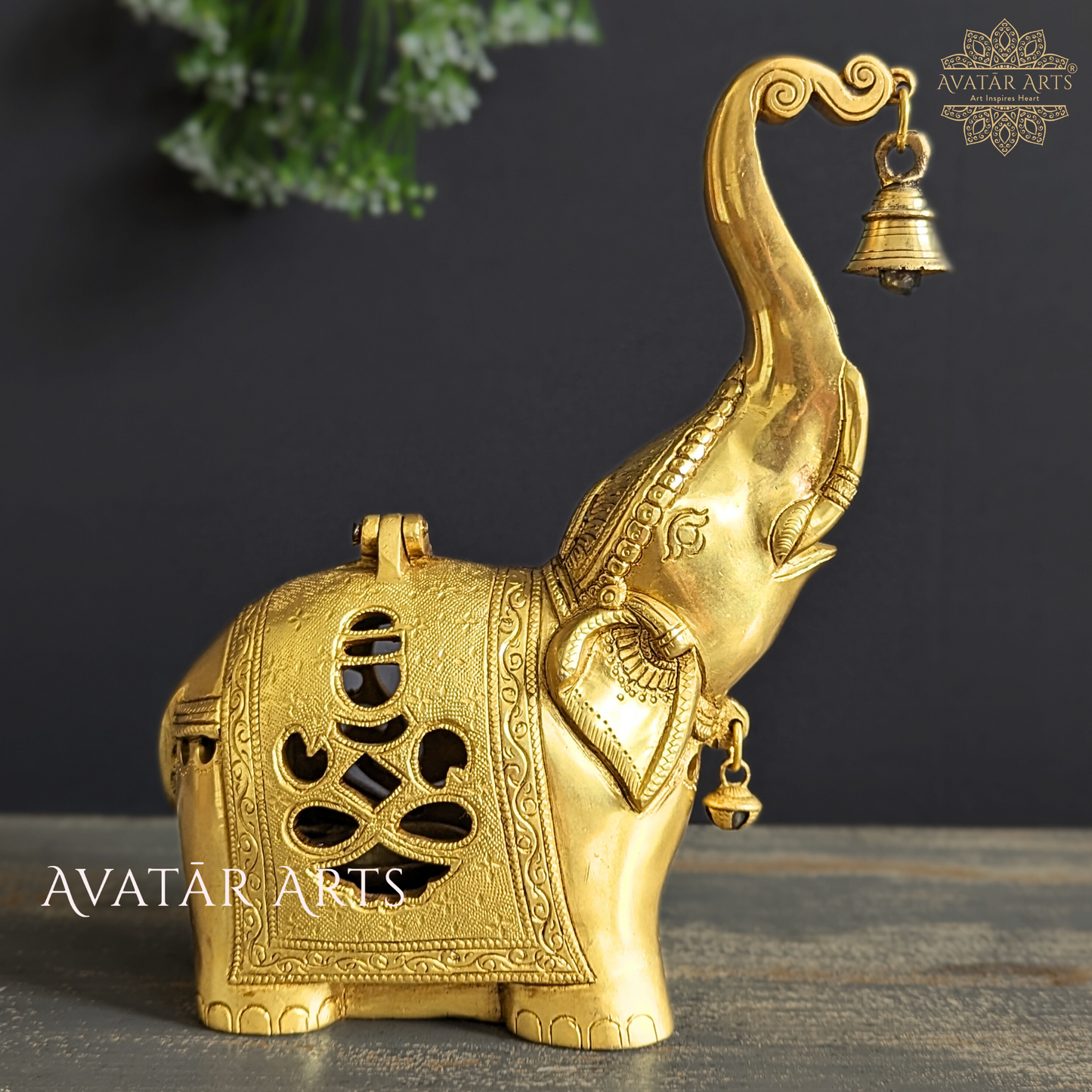Uptrunk Elephant cum lamp for Home Decor
