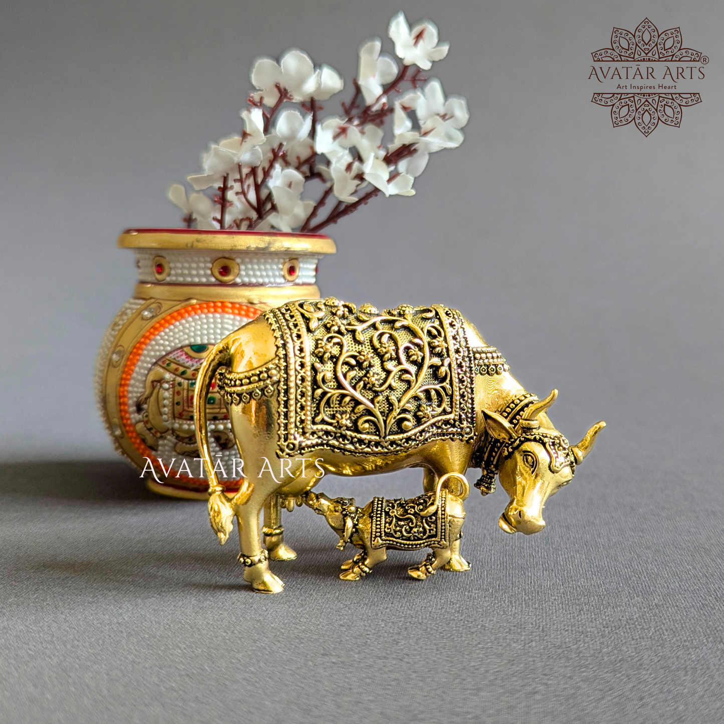 Kamdhenu Cow & Calf