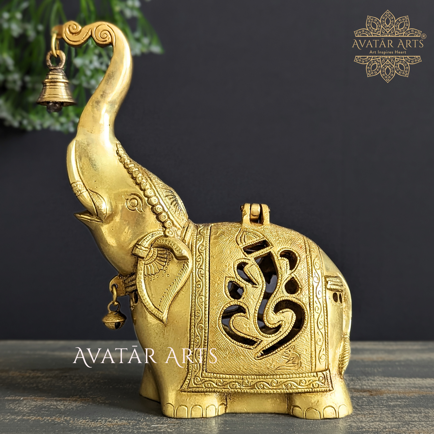 Uptrunk Elephant cum lamp for Home Decor