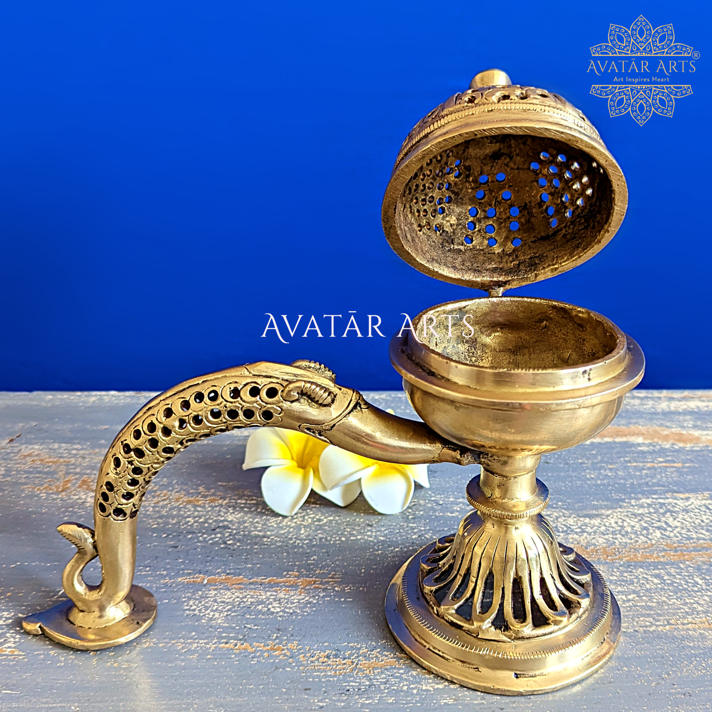 Dhoop Burner with Handle and Lid