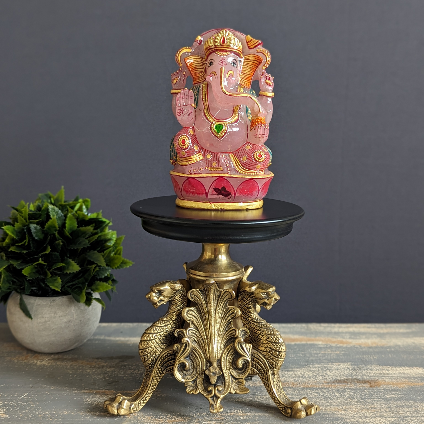 Decorative Pedestal / stand