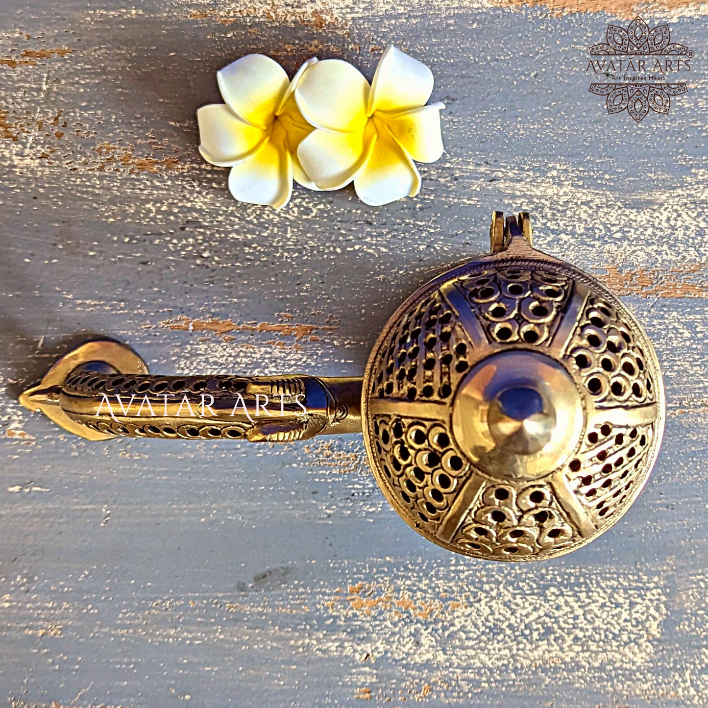 Dhoop Burner with Handle and Lid