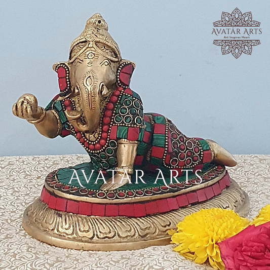 Baby Ganesha Crawling