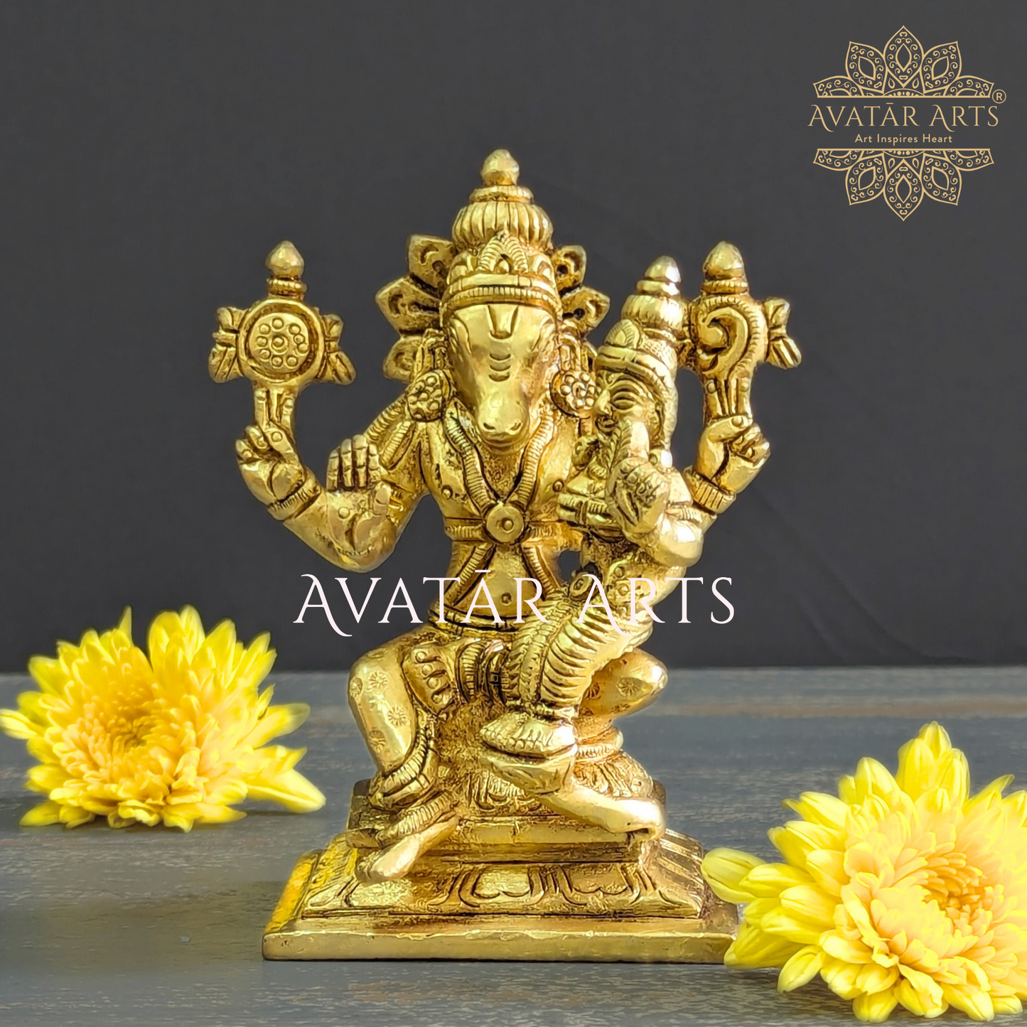 Lord Hayagreeva with Goddess Lakshmi idol for Daily Pooja