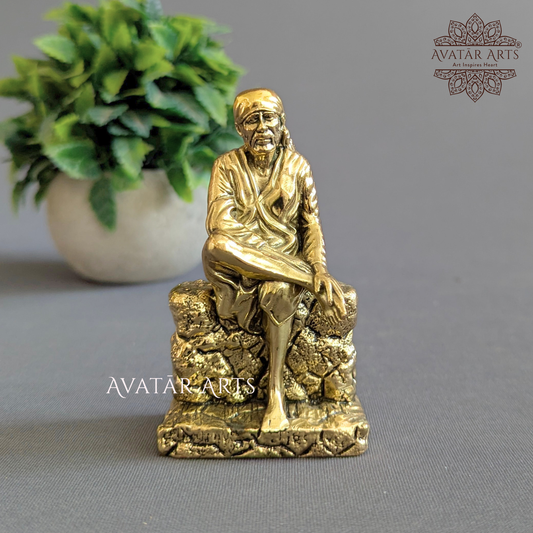 Sai Baba Statue