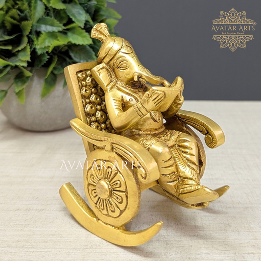 Rocking Chair Ganesha / Vidya Ganpathi