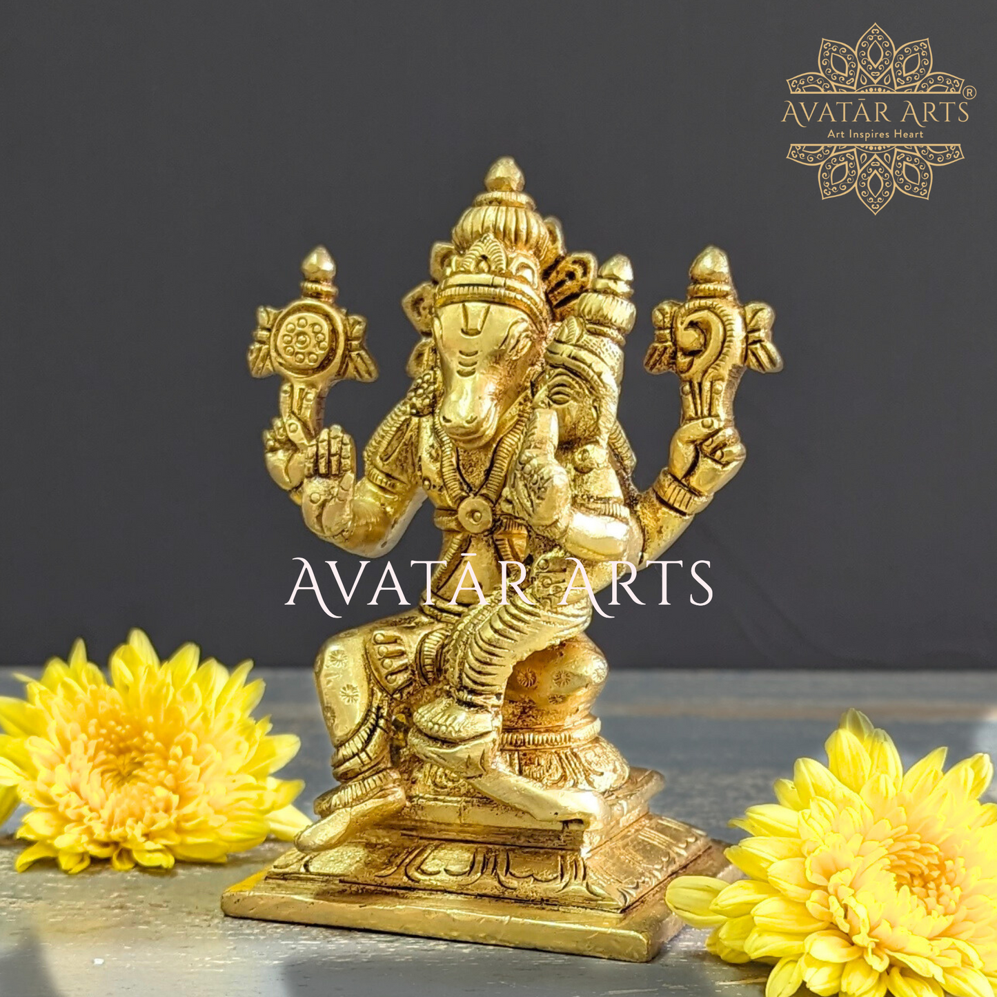 Lord Hayagreeva with Goddess Lakshmi idol for Daily Pooja