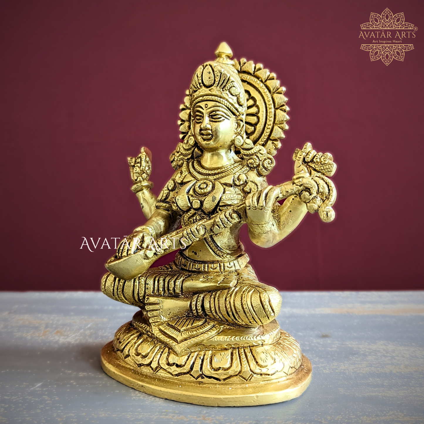 Goddess Sarawati Idol in Brass for Daily Pooja