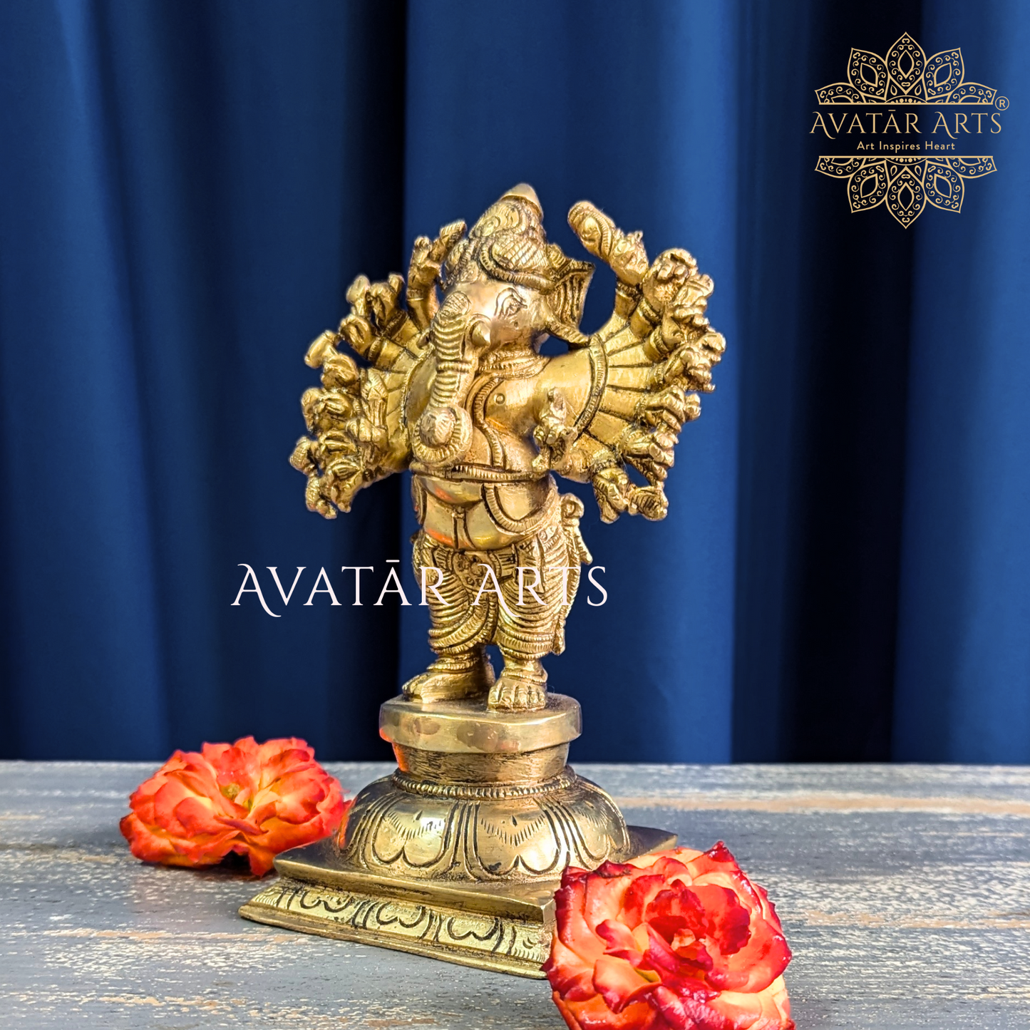 Standing 16 Hands Lord Ganesha Idol / Veera Ganpathi