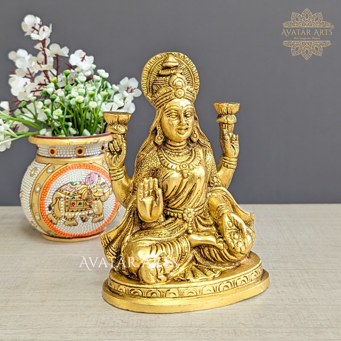 Goddess Lakshmi Statue For Daily Use