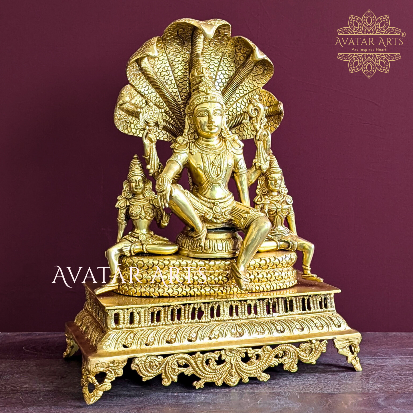 Lord Vishnu Statue with Shreedevi and Bhudevi