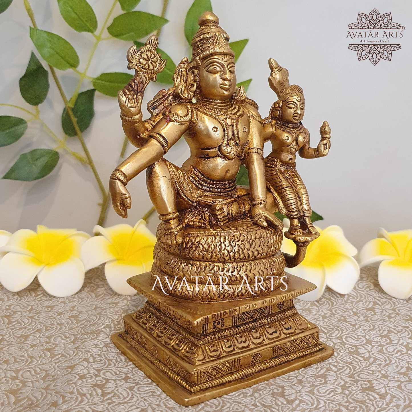 Brass Lakshmi Narayan/ Lakshmi Vishnu Statue