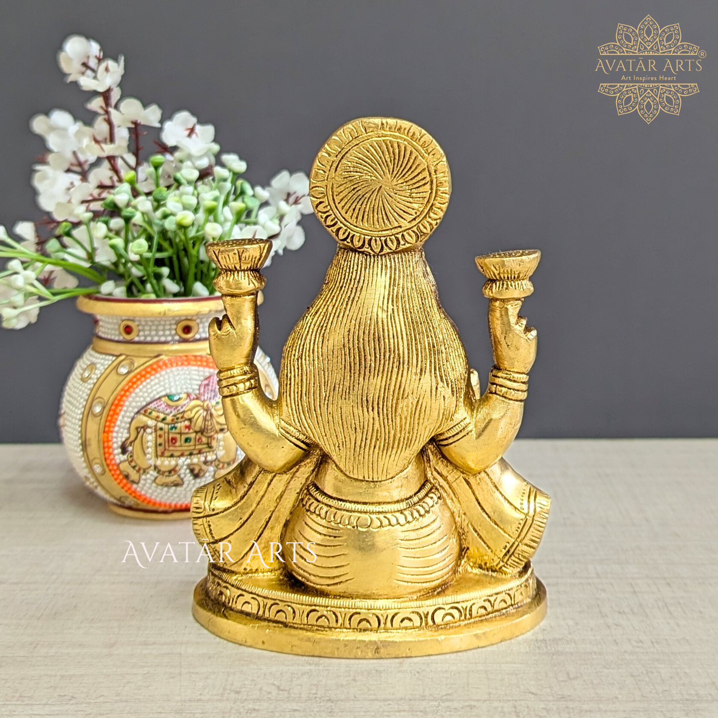 Goddess Lakshmi Statue For Daily Use
