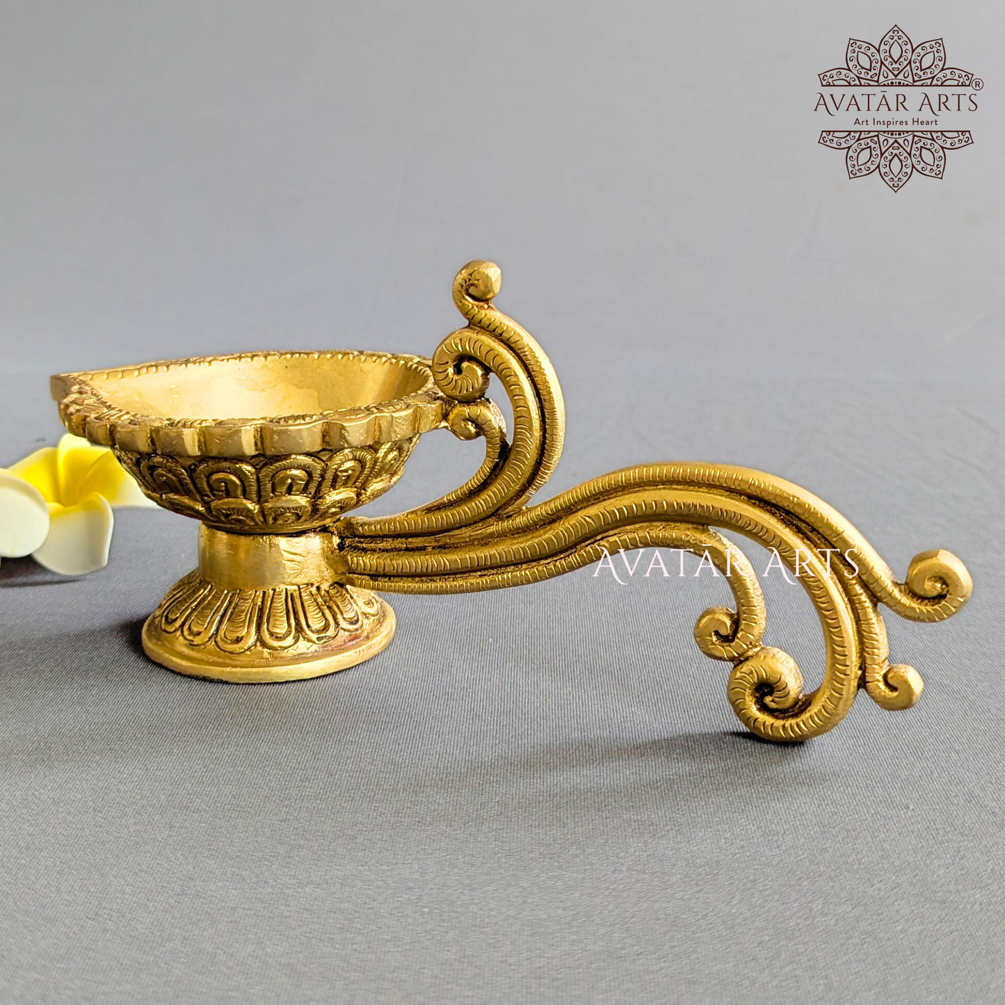 Brass Aarti Cum Lamp Showpiece