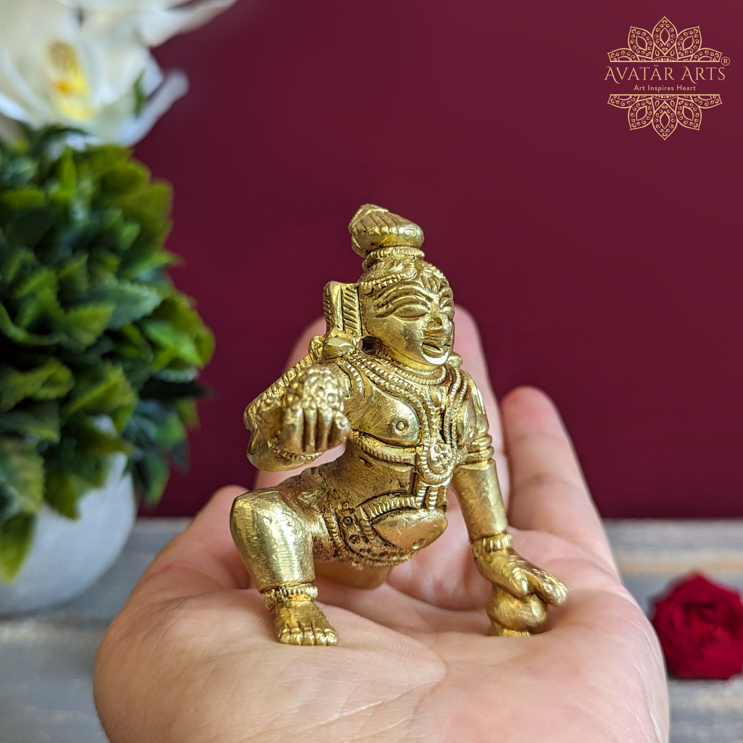 Laddoo gopal, Crawling Baby Krishna