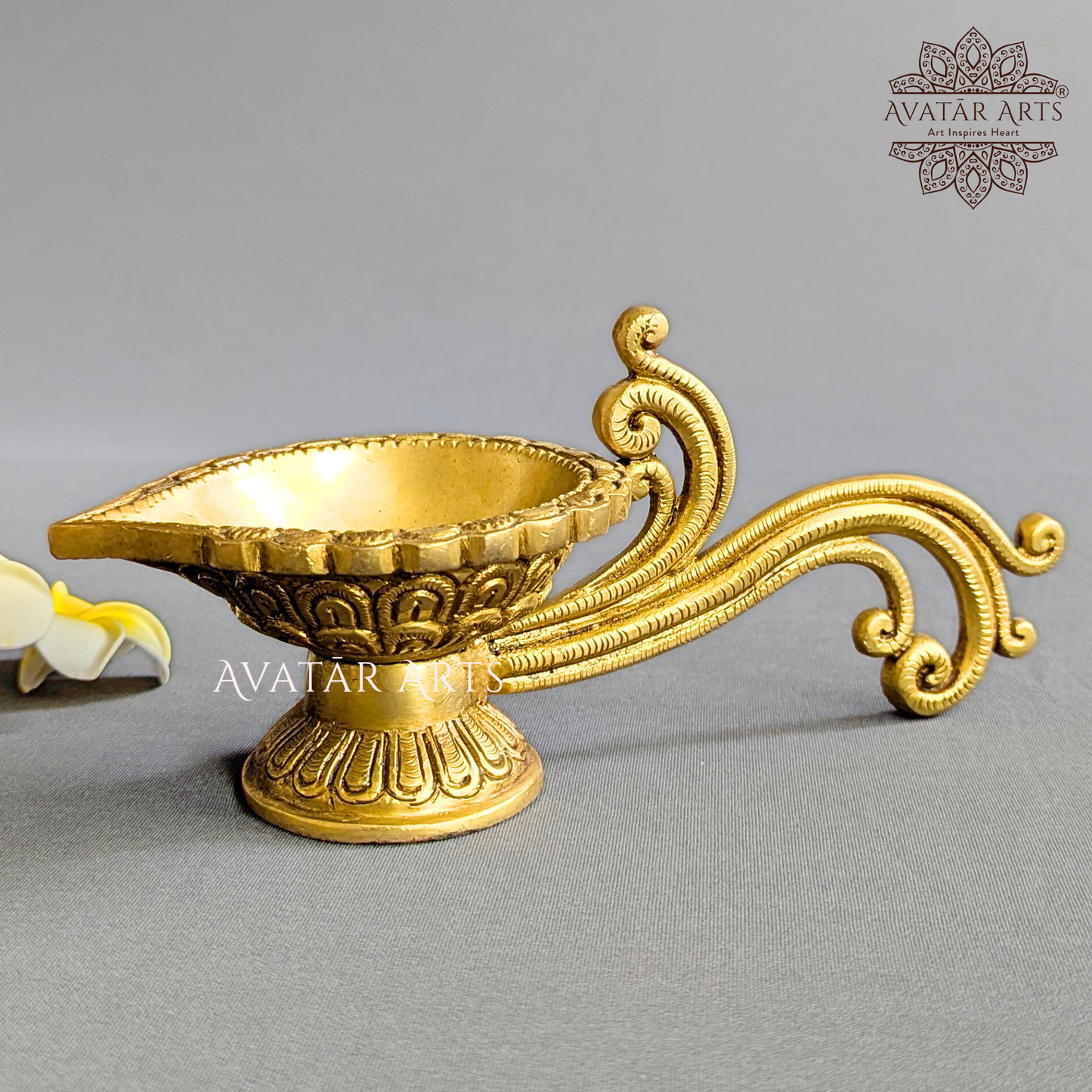 Brass Aarti Cum Lamp Showpiece