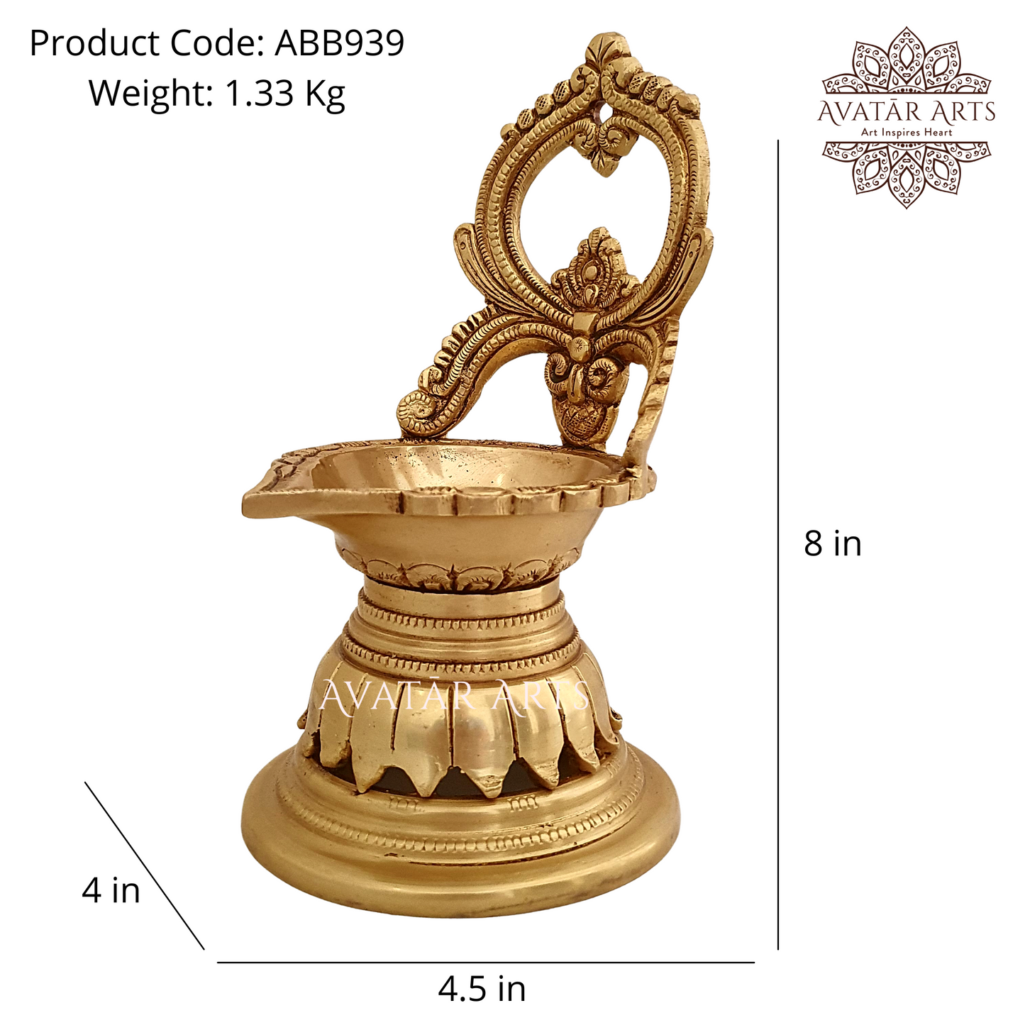 Oil lamp in brass